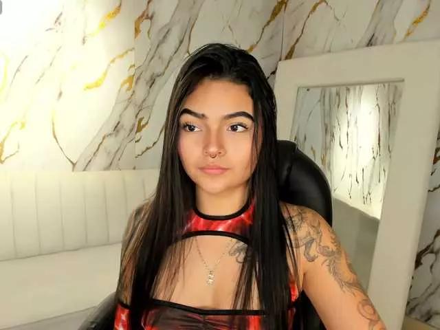 AlanaFord on BongaCams 