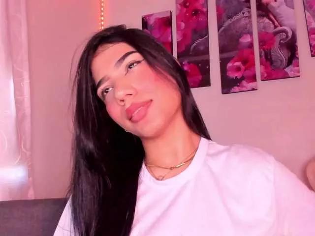 Alissarhys on BongaCams