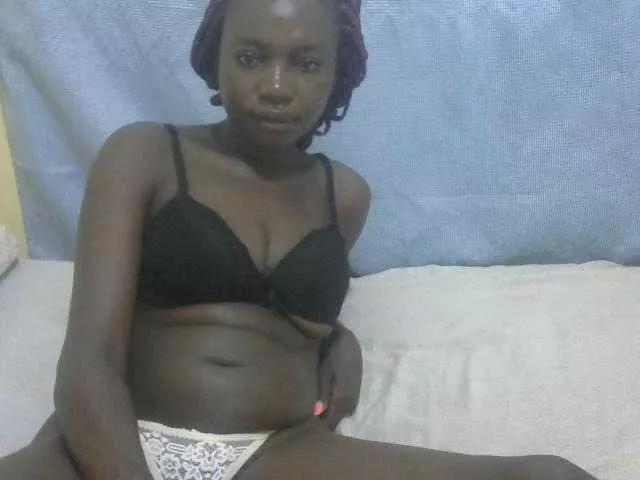 ARYACOCO3 on BongaCams 