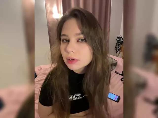 Chiculya on BongaCams 