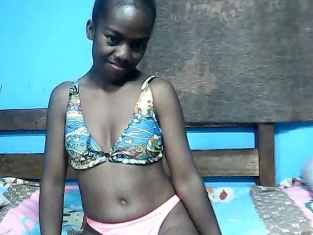 CutNatacha on BongaCams 