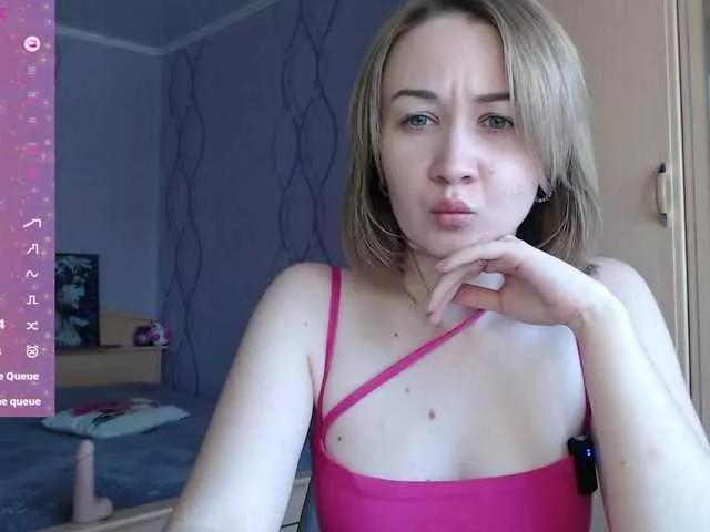 DaddysSluttyGirl