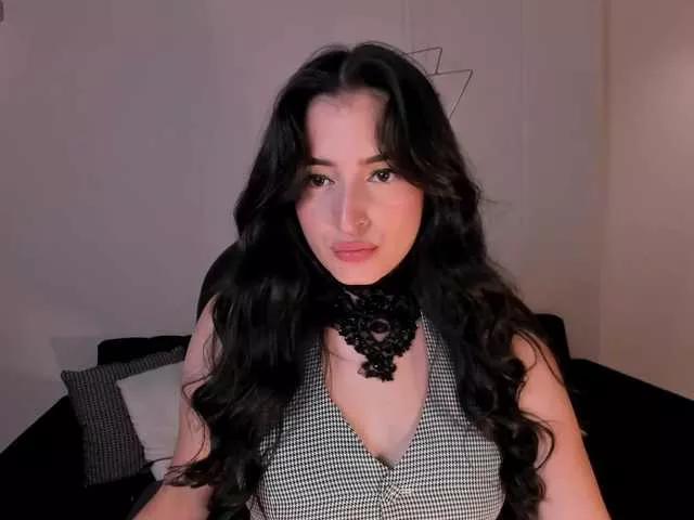 DominiqueVega on BongaCams 