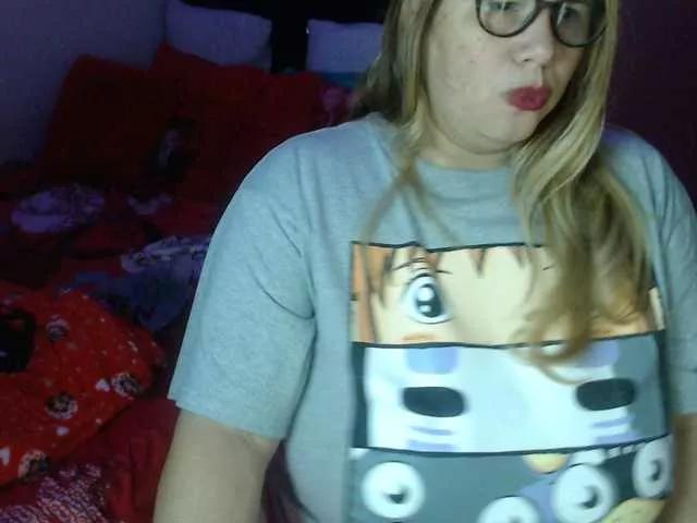 ElizabethTaylor8 on BongaCams 
