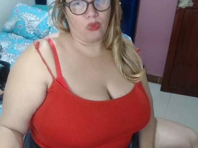 ElizabethTaylor8 on BongaCams 