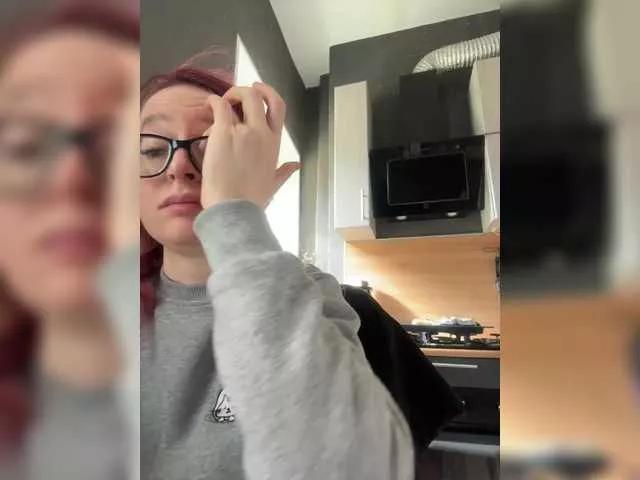 emma4you on BongaCams 