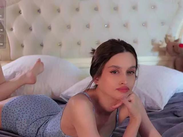 enchantressss on BongaCams 