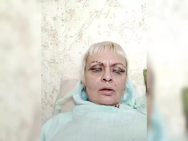 GardenerofIllusions on BongaCams 