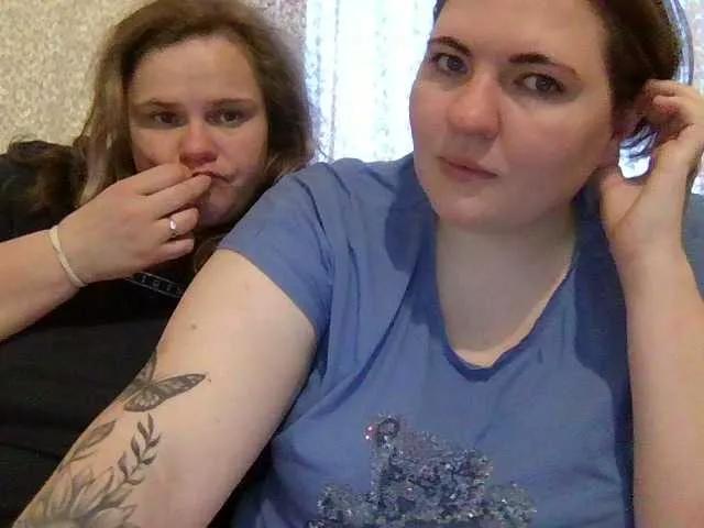 HollyXEva on BongaCams 