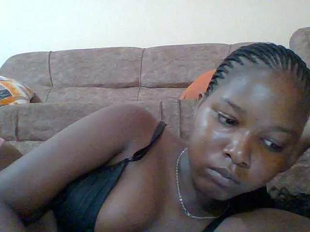 Hornyqueen4