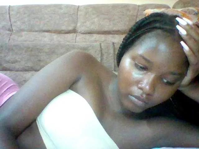 Hornyqueen4
