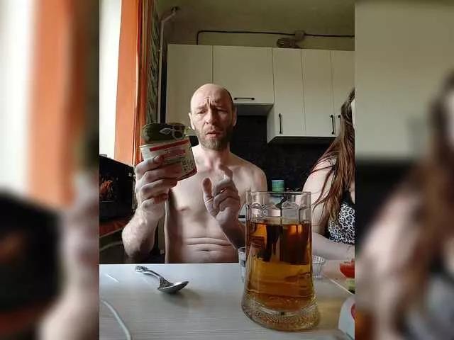 Innokentiy449 on BongaCams 