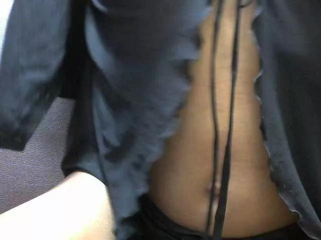 jenniella on BongaCams 