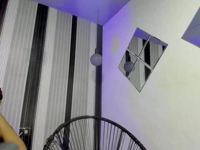 khloeandres on BongaCams 