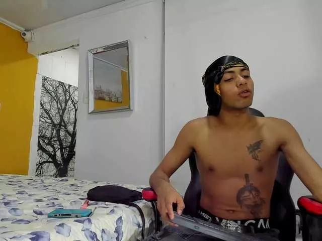 khloeandres on BongaCams 
