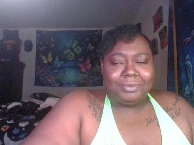 KreamGoddess on BongaCams 