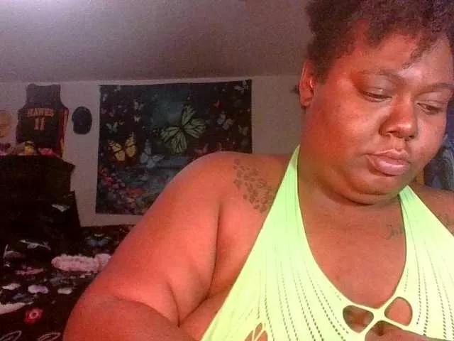 KreamGoddess on BongaCams 