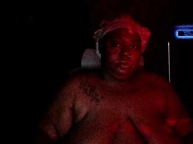 KreamGoddess on BongaCams 