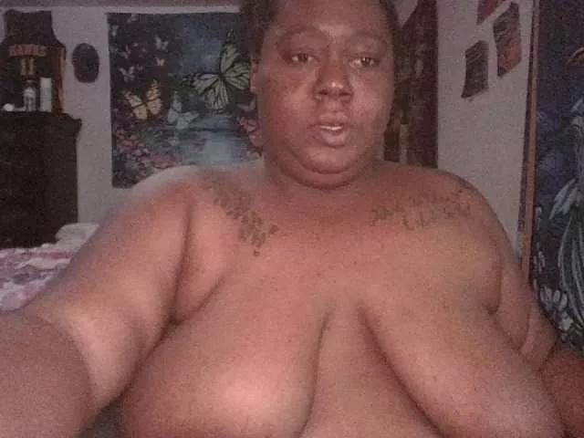 KreamGoddess on BongaCams 