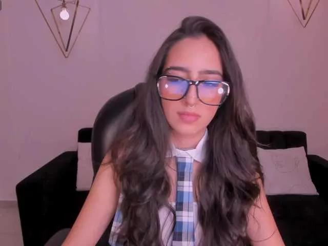 LarisaSmirnov on BongaCams 