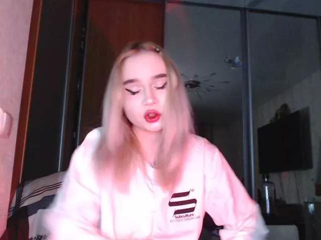 LilCharliey on BongaCams 