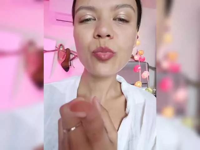 Malisha8 on BongaCams 
