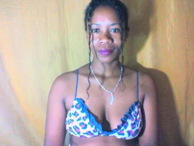 mayrah5 on BongaCams 