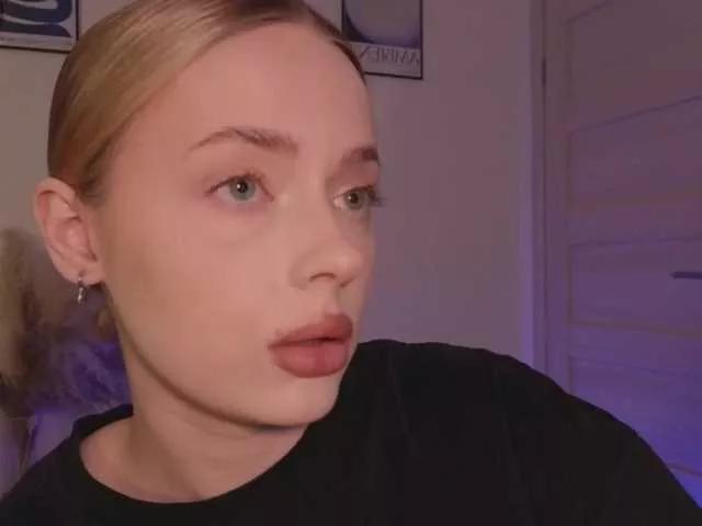 mayshy on BongaCams 
