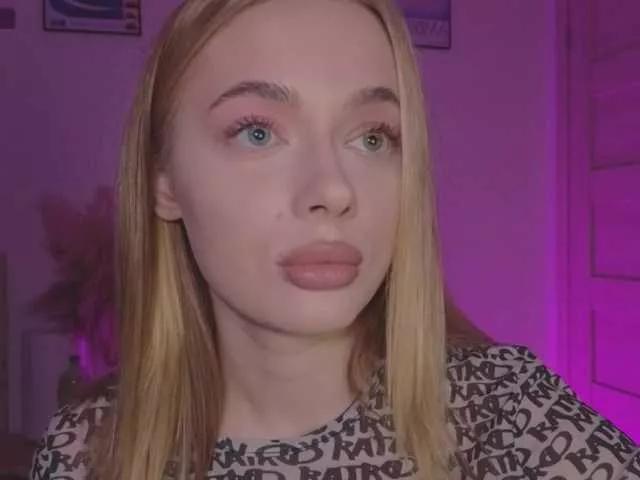 mayshy on BongaCams 