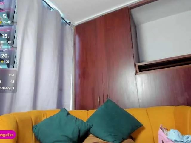 MiaEngels on BongaCams 
