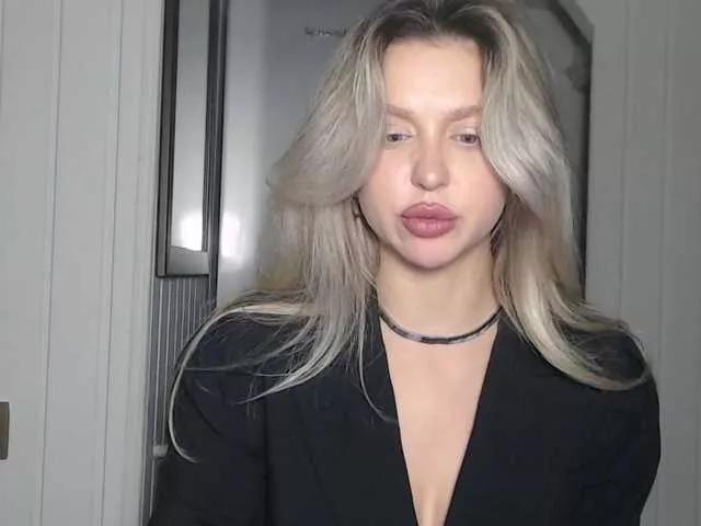 MistressX555