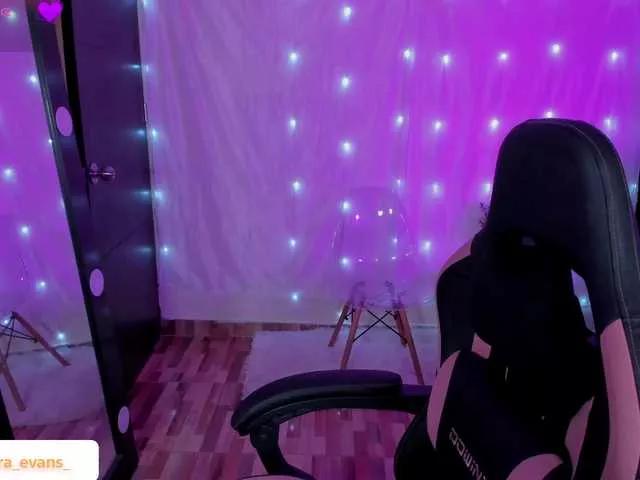 NahiaraEvans-