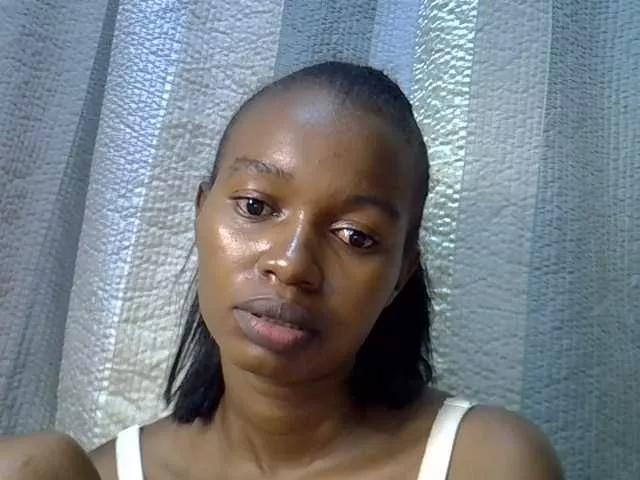 prettyebony1 on BongaCams 