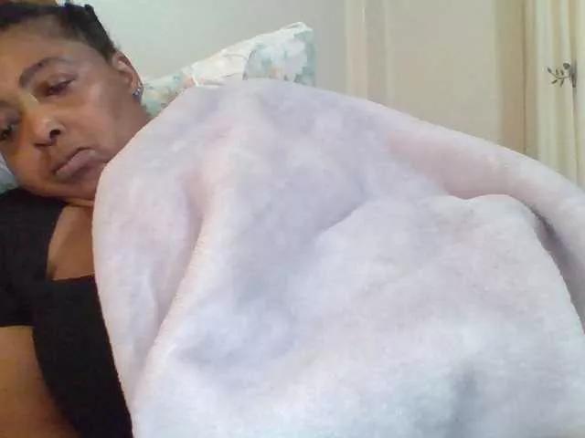 pussylips53
