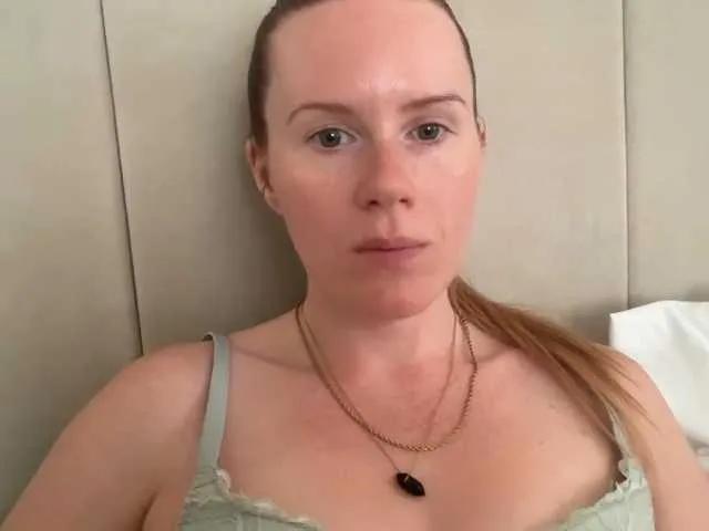 REDHEADROSIE