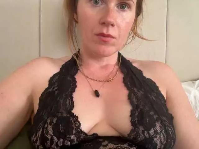 REDHEADROSIE