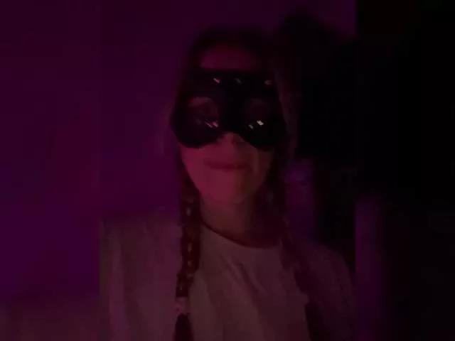 Roxana5 on BongaCams 