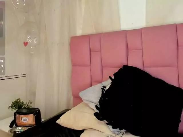 Samantha-black