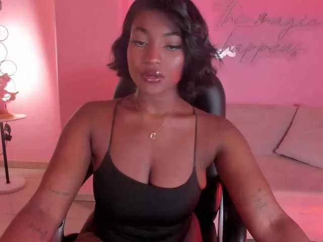 SavannahStorm on BongaCams 