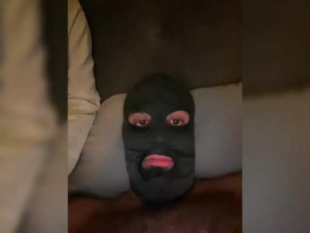 ShaxIMat001 on BongaCams 