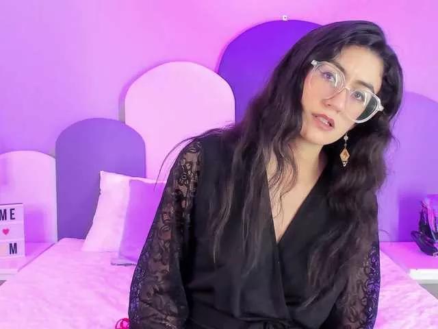 SophieGomez2 on BongaCams 
