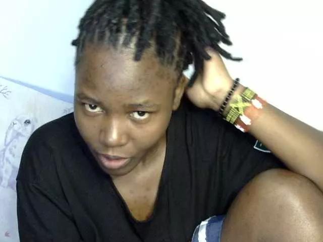 Sweet-ebony20