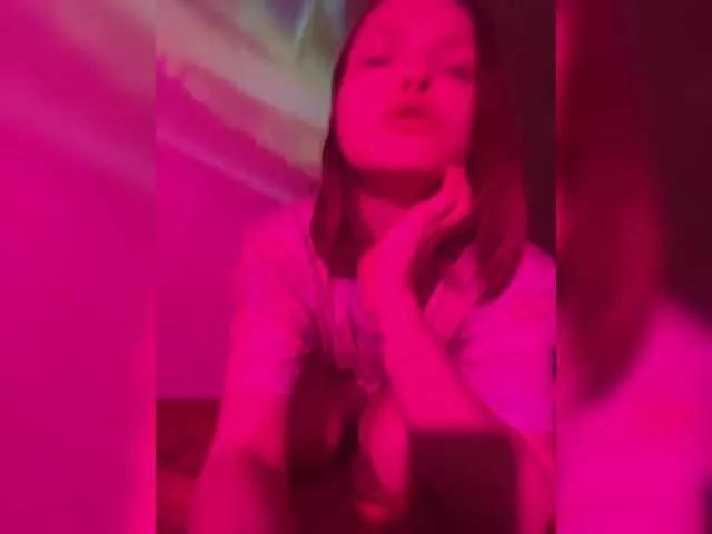 ThatTripPink3 on BongaCams 