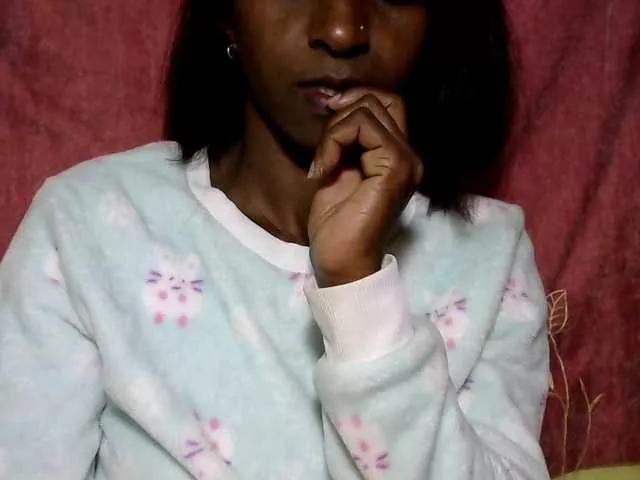 Tinah24 on BongaCams 