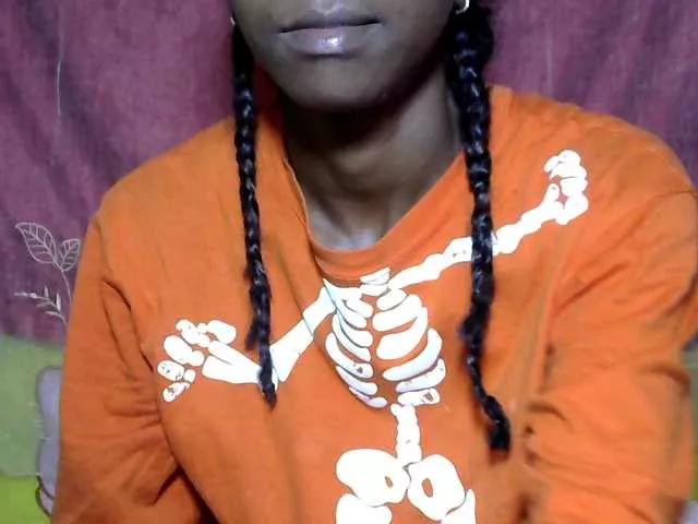 Tinah24 on BongaCams 