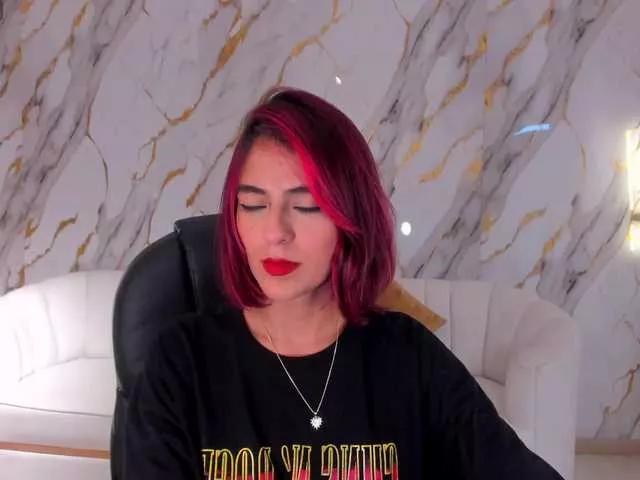 VictoriaMilan on BongaCams 
