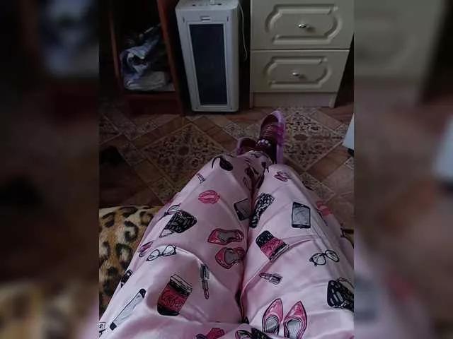 ZaraSss on BongaCams 