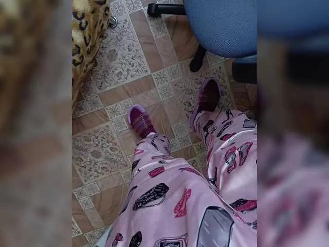 ZaraSss on BongaCams 