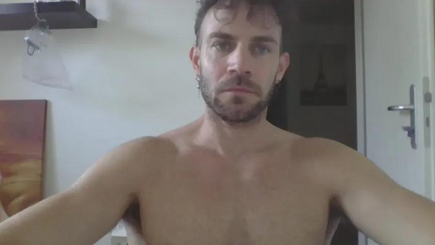 ALPHA_HUNK on Cam4 