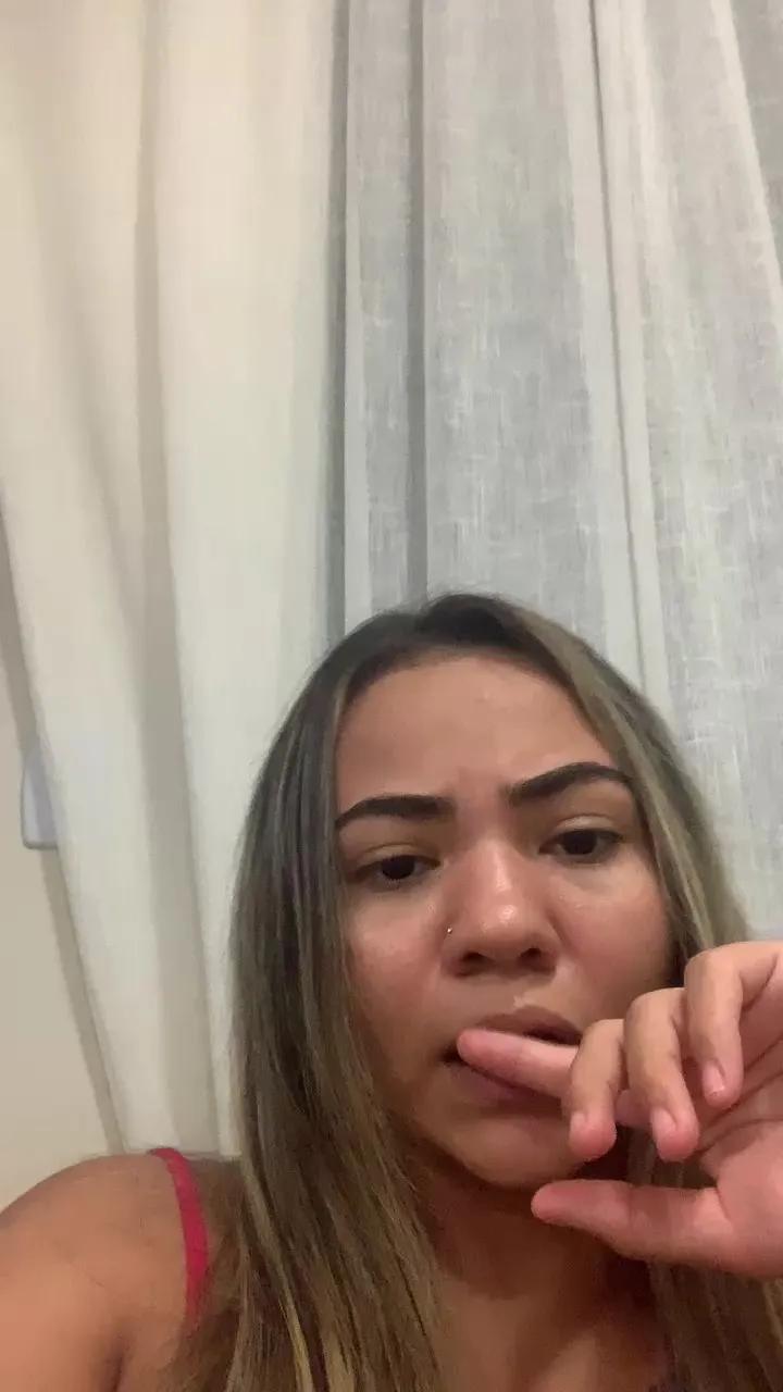 alyciA5697 on Cam4 